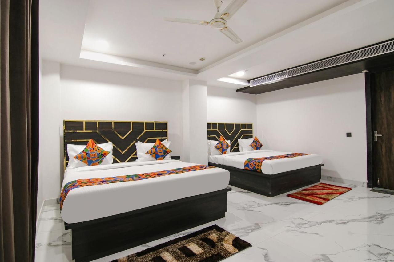 Fabhotel Greysky Új-Delhi Kültér fotó